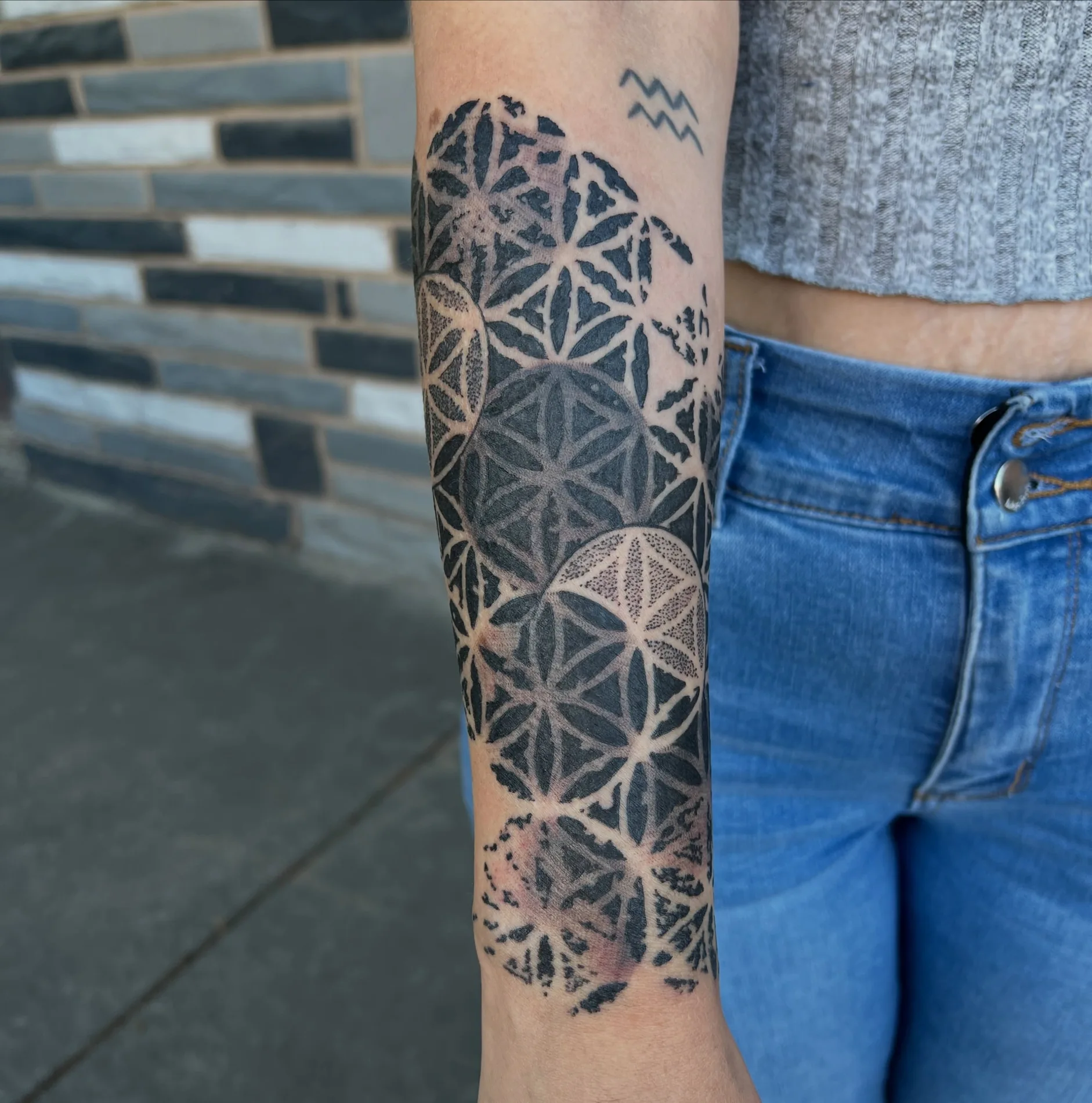 Distressed geometry